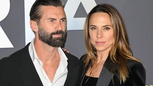 Mel C s-ar fi căsătorit cu un model pe care l-a cunoscut pe o aplicație pentru dating! De ce Victoria Beckham a lipsit de la ceremonie