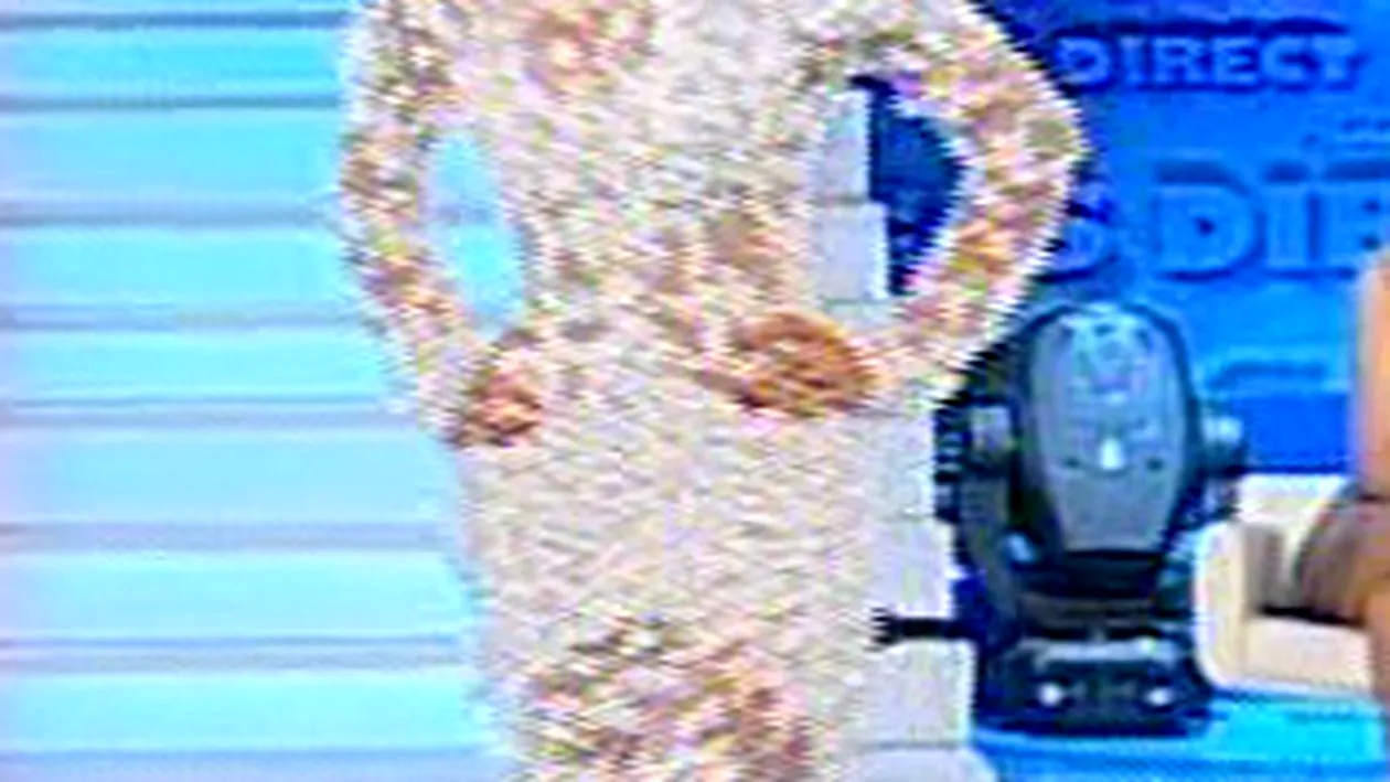 Uite ce rochie de mireasa sexy si-a ales viitoarea sotia Burlacului! E aproape transparenta!