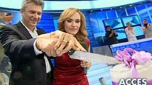Firea si Pandele isi expun viata intr-o carte!