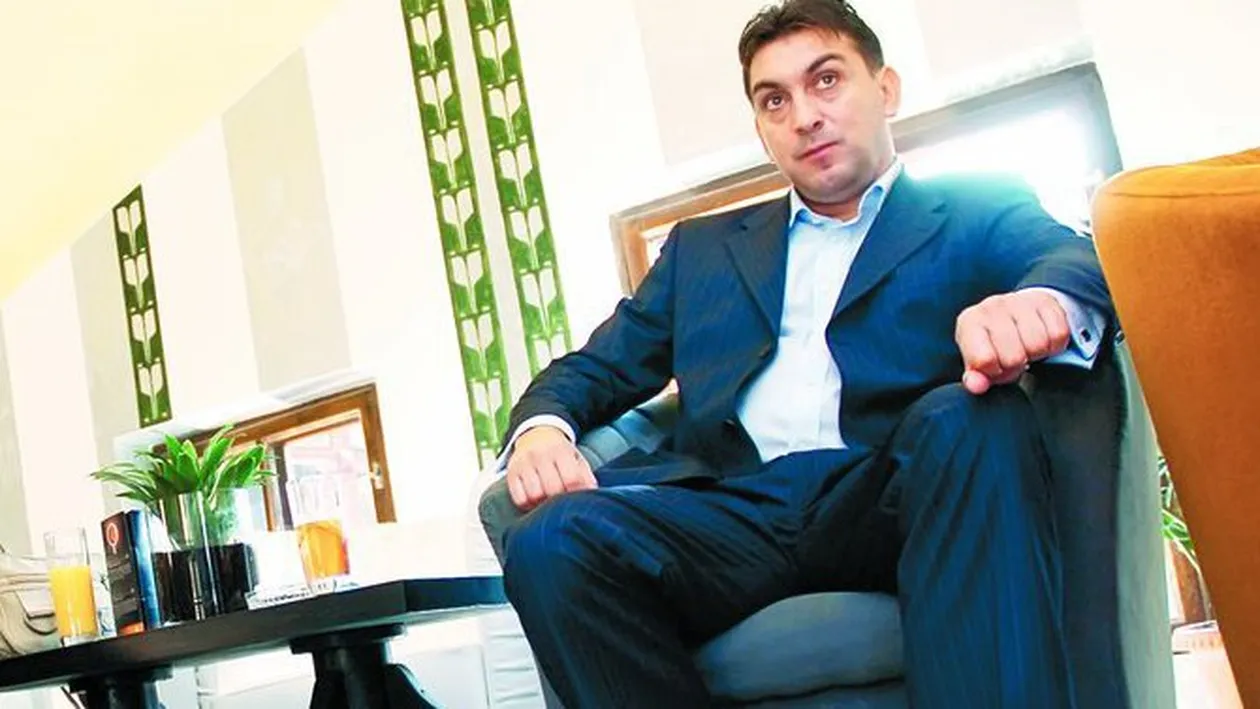 L-a transformat pe Ilie din manager in antrenor