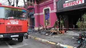 S-a dat sentința în cazul tragediei de la Constanța, unde trei tinere artiste angajate în club au ars de vii! Patronul, după gratii