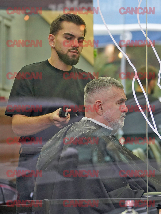 Adam a tuns multe figuri cunoscute din showbiz