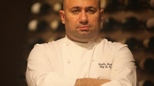 Chef SCĂRLĂTESCU, părăsit de iubită! Ce s-a întâmplat

