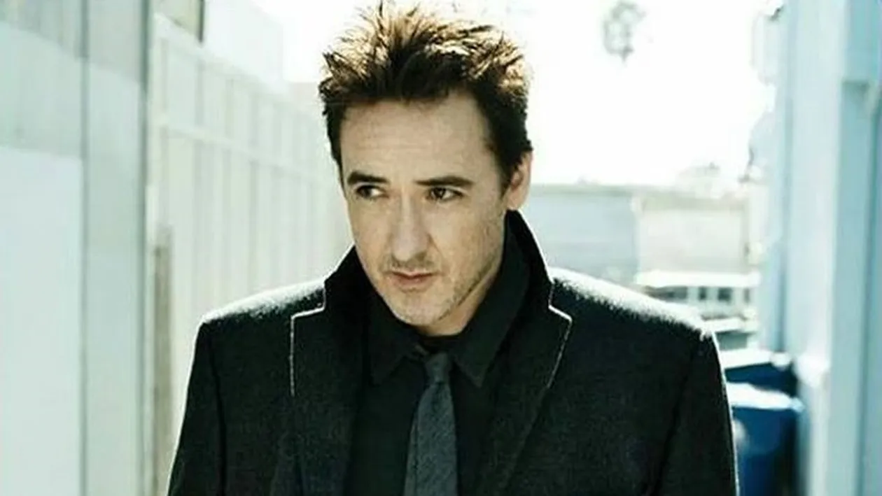 Actorul John Cusack a fost acuzat de antisemitism