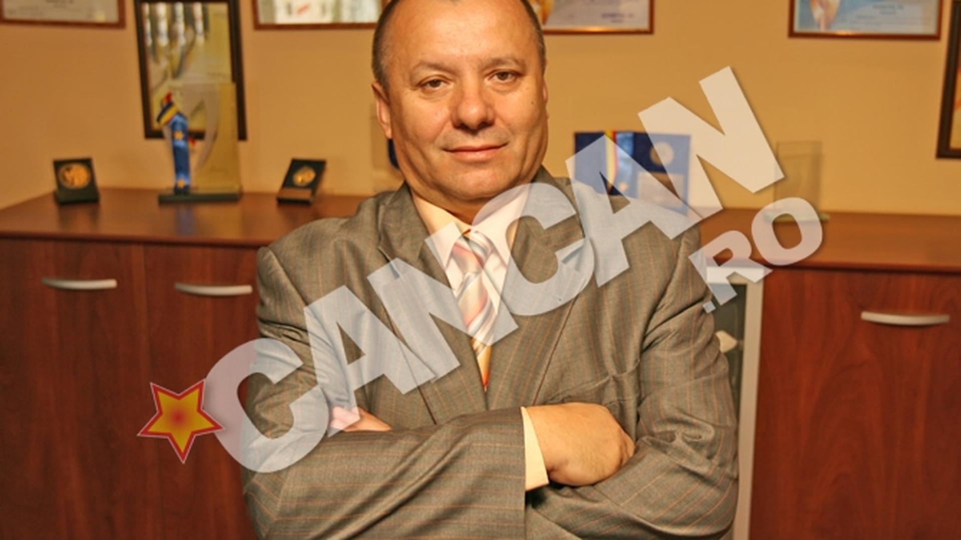 Iubitul Marinei Almasan, la un pas de a inchide prima televiziune din Romania