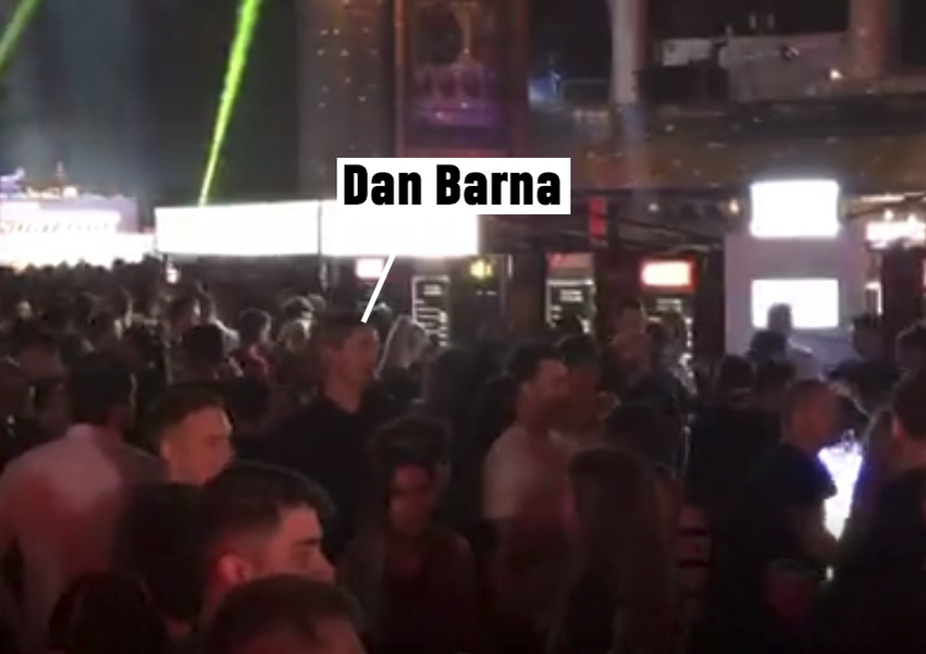 Dan Barna s-a distrat până la ora 3 dimineața la Nostalgia