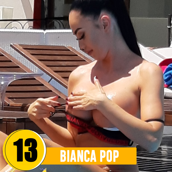 Top 30 bunăciuni la plajă de 1 Mai. S-au dat cu loțiune, s-au așezat pe șezlong și… Vezi pe ce locuri se clasează Andreea Bănică, Daniela Crudu, Bianca Drăgușanu ori Roxana Vancea