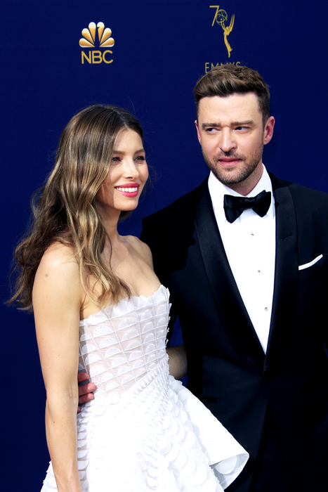 Câștigătorii premiilor Emmy 2018. Scarlett Johansson, Jessica Biel și Penelope Cruz au făcut senzație pe covorul roșu