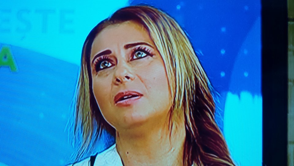 Anamaria Prodan şi-a schimat culoarea ochilor! Vedeta i-a hipnotizat pe toţi cu noua ei privire
