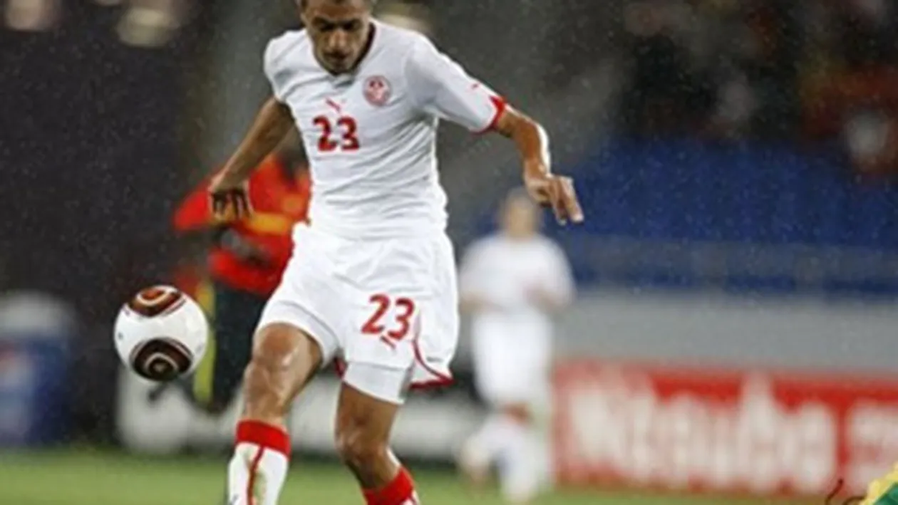 Boloni i-l fura Stelei pe Ahmed Akaichi