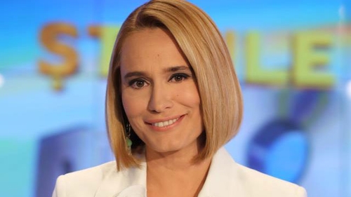 Andreea Esca a profitat de week-end şi a fugit din Capitală! Uite unde s-a dus ştirista să se relaxeze!
