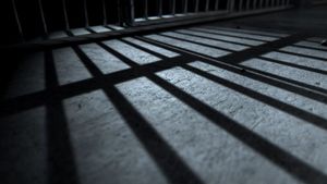 Un arestat confirmat cu noul coronavirus a fost internat la Spitalul Penitenciarului Jilava