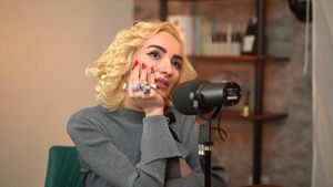 La ce a dat cu piciorul Ana Morodan! Suma uriașă pe care Contesa Digitală o câștiga lunar