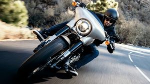 Gestul incredibil făcut de acest motocilist din Iaşi: "Jos pălăria! Probabil te va deranja, dar..."