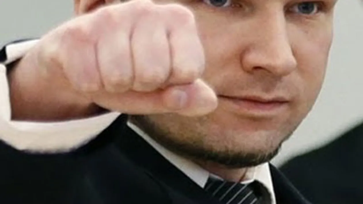 Se plange ca nu ii sunt respectate drepturile dupa ce a ucis 77 de persoane! Uite ce pretentii are Anders Breivik!
