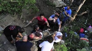 Clipe cumplite pentru familiile victimelor din Muntenegru! Rănitii vor fi adusi, astăzi, in România, cu elicopterul