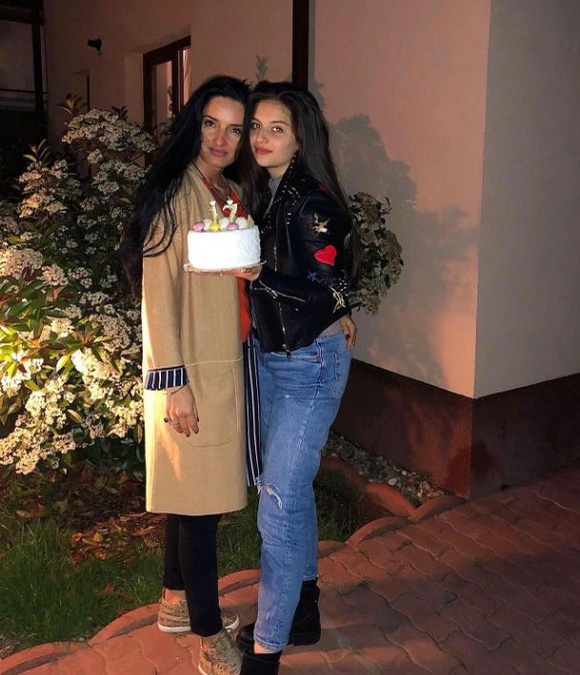 Carmina, fiica lui Liviu Varciu, a împlinit 17 ani. Ce cadouri a primit de ziua ei