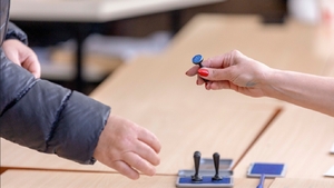 Rezultate Alegeri Parlamentare, conform exit poll-ului de la ora 19:00. Ce scoruri au obținut PSD, AUR, USR și PNL