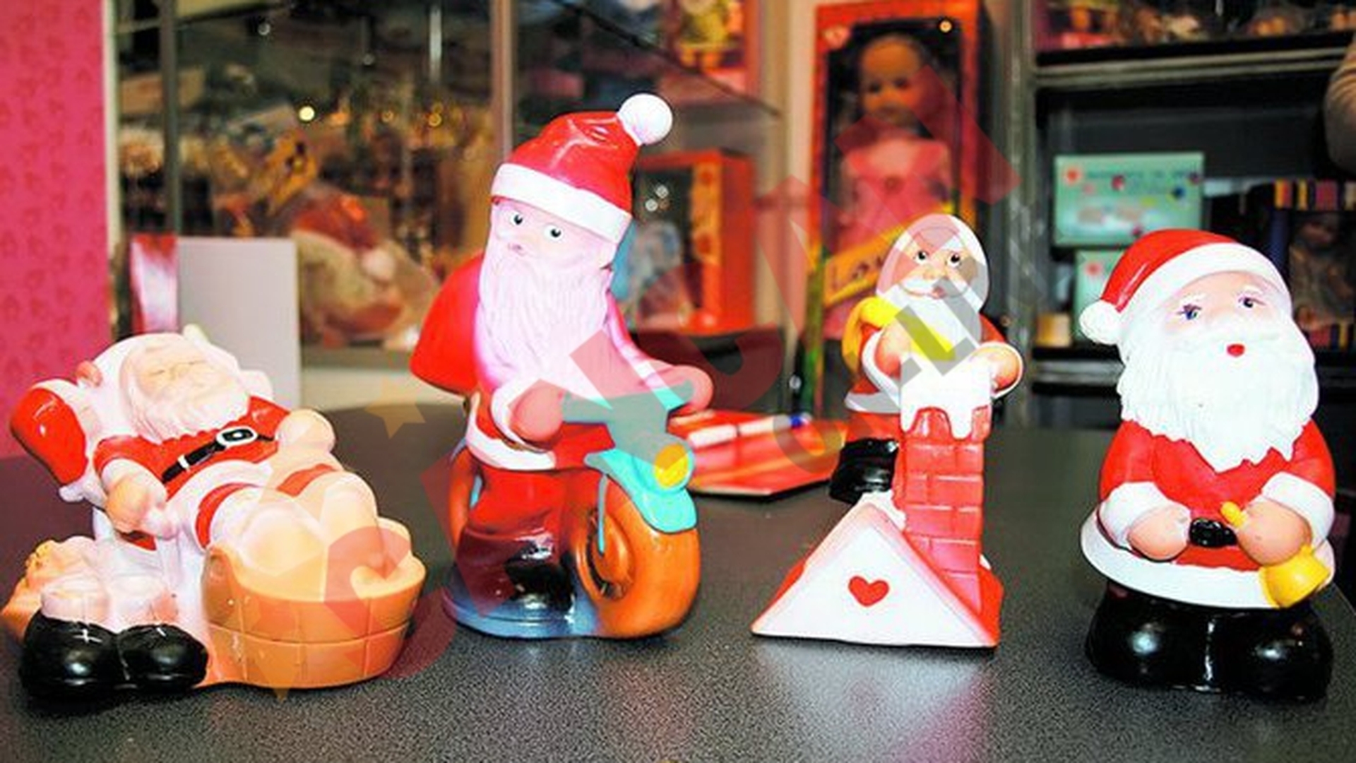 Mosi Craciun la pret de criza