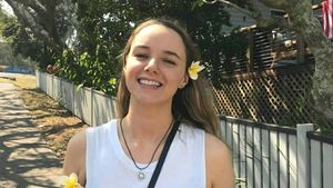 O influenceriță de doar 30 de ani a murit după ce a ales să nască acasă. Cum s-a produs tragedia: ”Nu s-a mai putut face nimic”