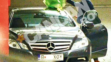 Geanina Ilies, magnet pentru buchetele de flori!