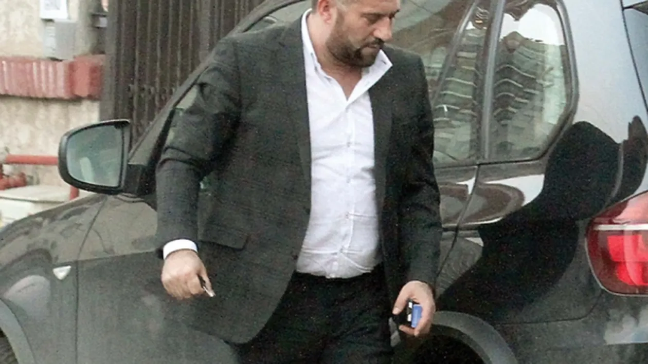 Ce mașină conduce Ioniță de la Clejani! A renunțat la bolidul Mercedes pentru un autoturism mai ieftin decât un telefon mobil