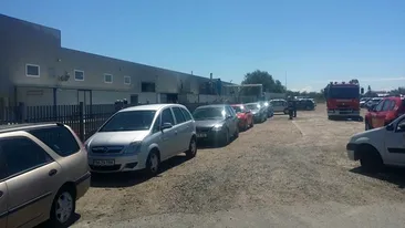 Clipe de panică la o fabrică din Timiş! Patru sute de persoane au fost evacuate de urgenţă