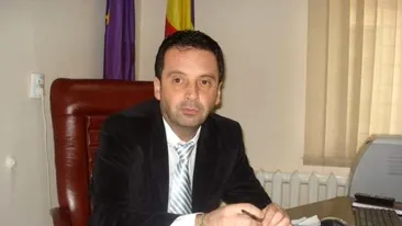 Şeful DSP Arad, Constantin Cătană, şi-a anunţat demisia