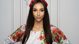 Jessie Baneș a lansat un colaj de melodii patriotice! Ce mesaj a transmis artista tinerilor