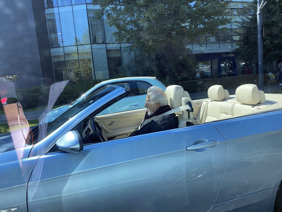 Ovidiu Lipan Țăndărică, într-o decapotabilă de lux / Sursă foto: CANCAN