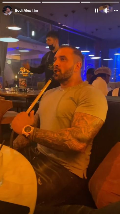 Alex Bodi nu pare prea afectat de despărțire