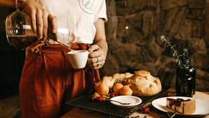 Secretul pe care bucătarii restaurantelor nu vor să-l afli niciodată. O chelneriţă a dezvăluit totul