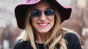 Dana Rogoz, o mamica extrem de sexy! Vedeta tv s-a pozat intr-o ipostaza incendiara