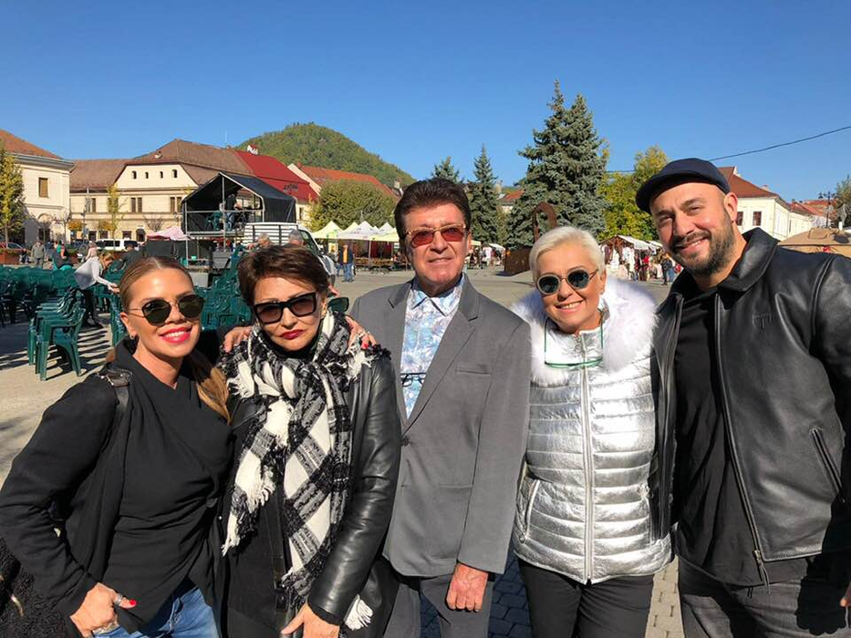 Surpriză în showbiz! Familia Monicăi Anghel se măreşte. Este însărcinată din nou