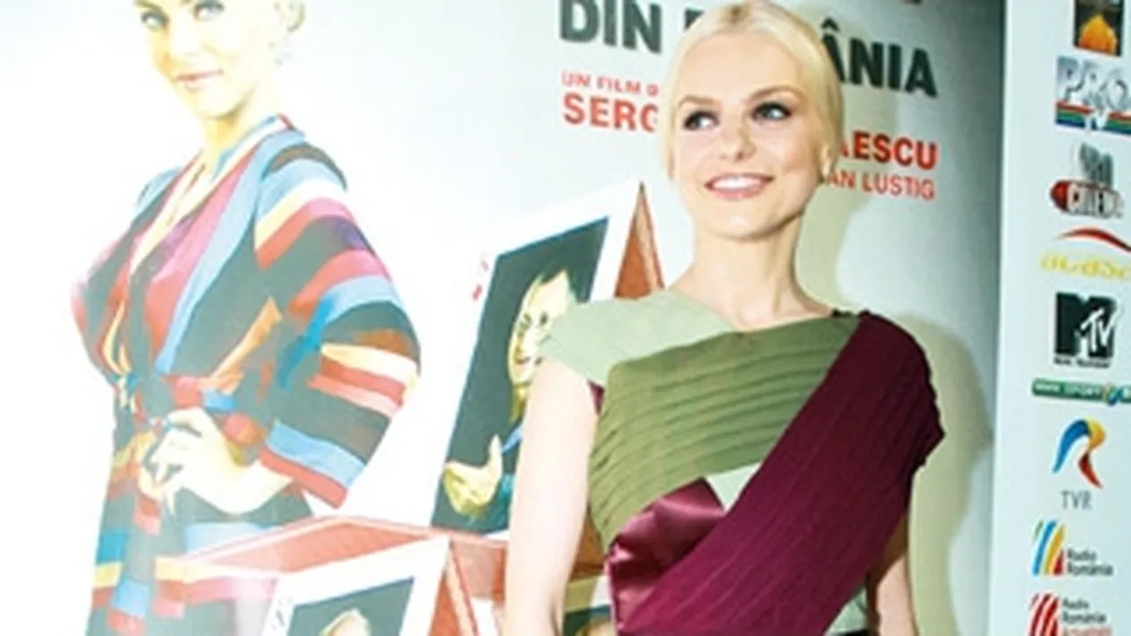 Stilista Ciao!, Dana Budeanu, da verdictul: Laura Cosoi, Jojo si Nicoleta Luciu, impreuna la rubrica Prost imbracate! Vezi ce gafe au facut!