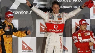 Button a castigat Marele Premiu de Formula 1 al Australiei! Schumacher a terminat al zecelea!