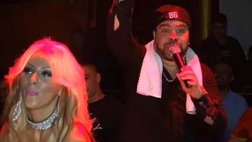 INTERZIS MINORILOR: Florin Salam a mimat sexul cu fosta Miss Piranda! Nu mai am rabdare, cred ca intru-n ea