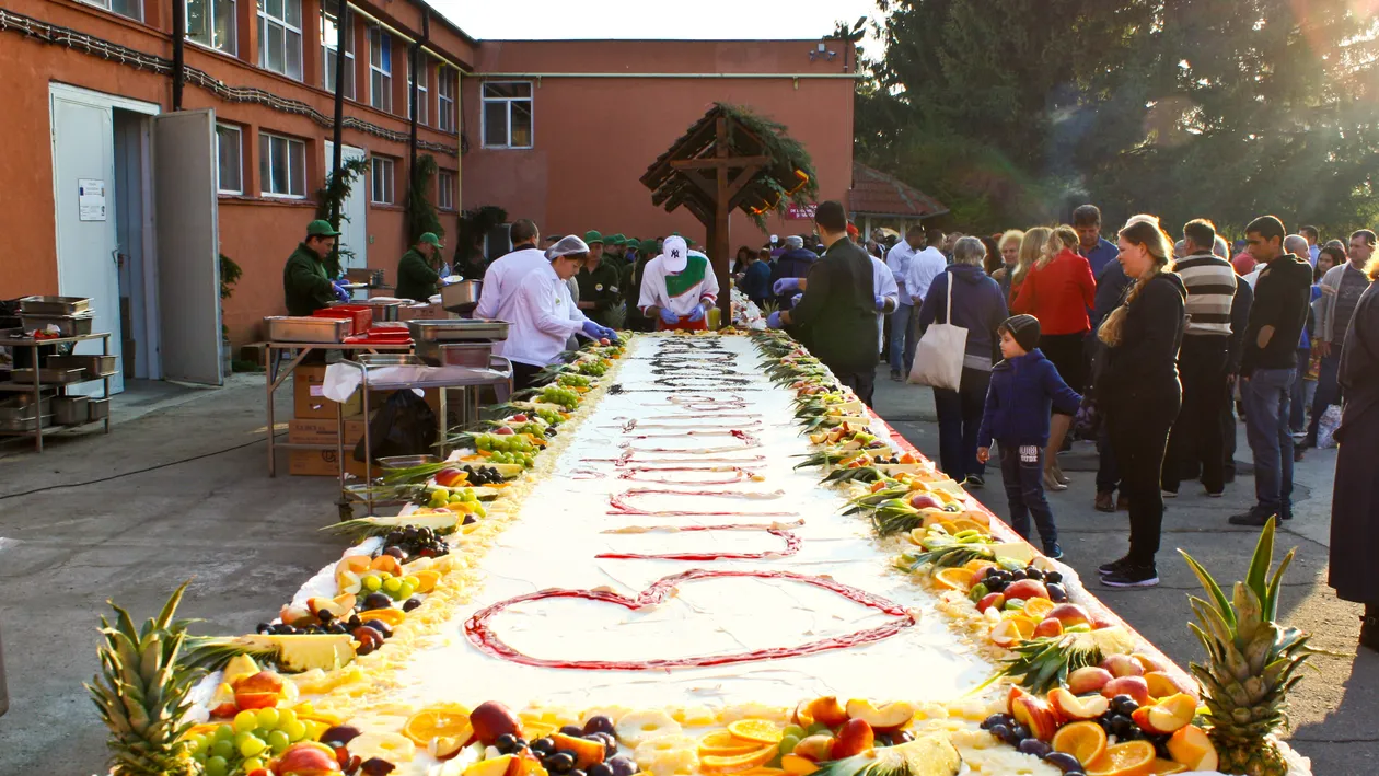 Fabrica de la Topoloveni este pregătită pentru venirea iernii! Cum a fost ziua porţilor deschise