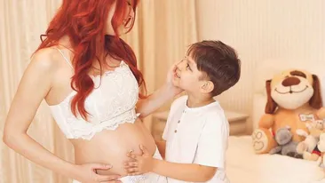 Graviduţa ELENA GHEORGHE le-a lăsat tuturor indicii? Fanii au observat imediat: „Sigur e fetiţă...“