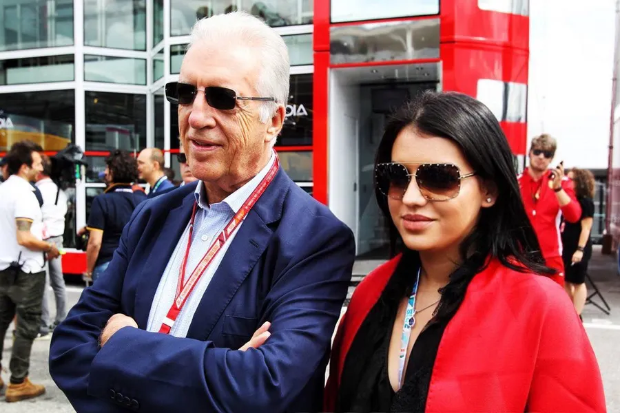 Frumoasa Romina, alături de soțul ei, Piero Ferrari
