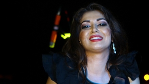 Cosmar mai mare nici ca se putea! Elena de la Mandinga are fata brazdata de cratere si s-a si ingrasat! Uite cum arata acum!