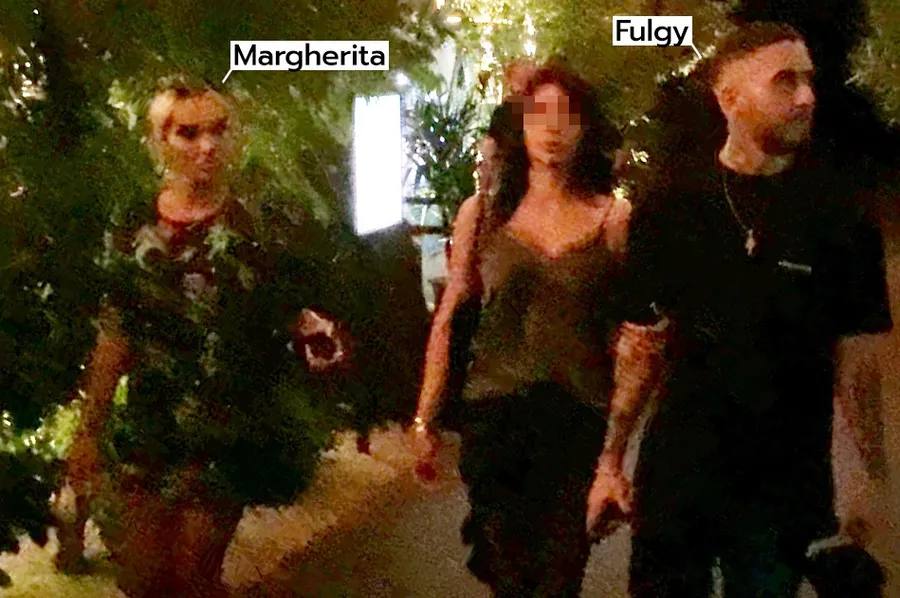 Fulgy, la plimbare prin Herăstrău, însoțit de iubită, dar și de sora lui