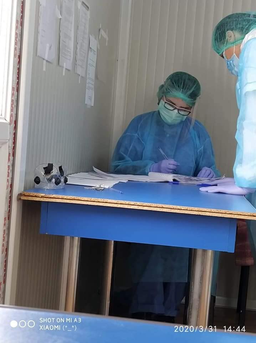 18 asistente medicale din creșele din Bacău, în linia întâi a războiului cu noul coronavirus după ce au fost trimise în șomaj tehnic