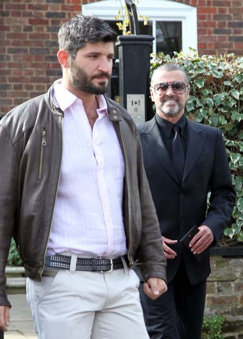 Fostul iubit al lui George Michael vinde lucrurile regretatului artist