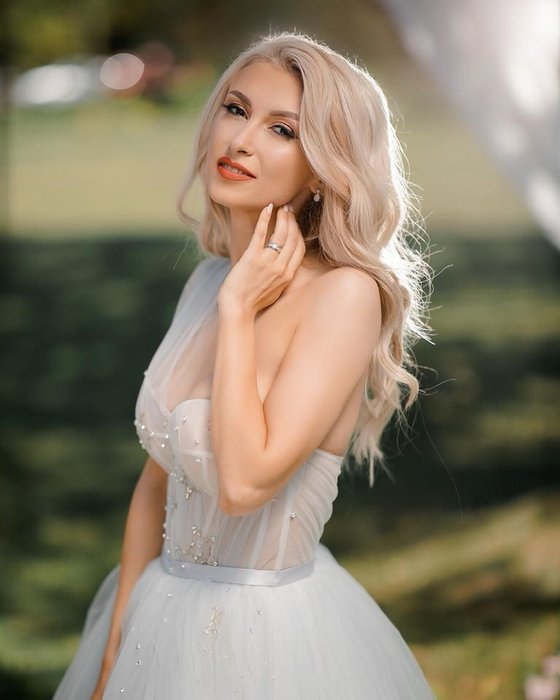Cum s-a fotografiat Andreea Bălan cu fetele și mama ei de Ziua Națională a României