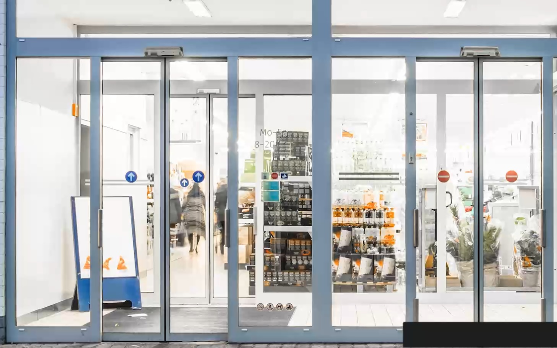 Ce salarii oferă supermarket-urile din SUA pentru casieri din România (Foto: captură video)