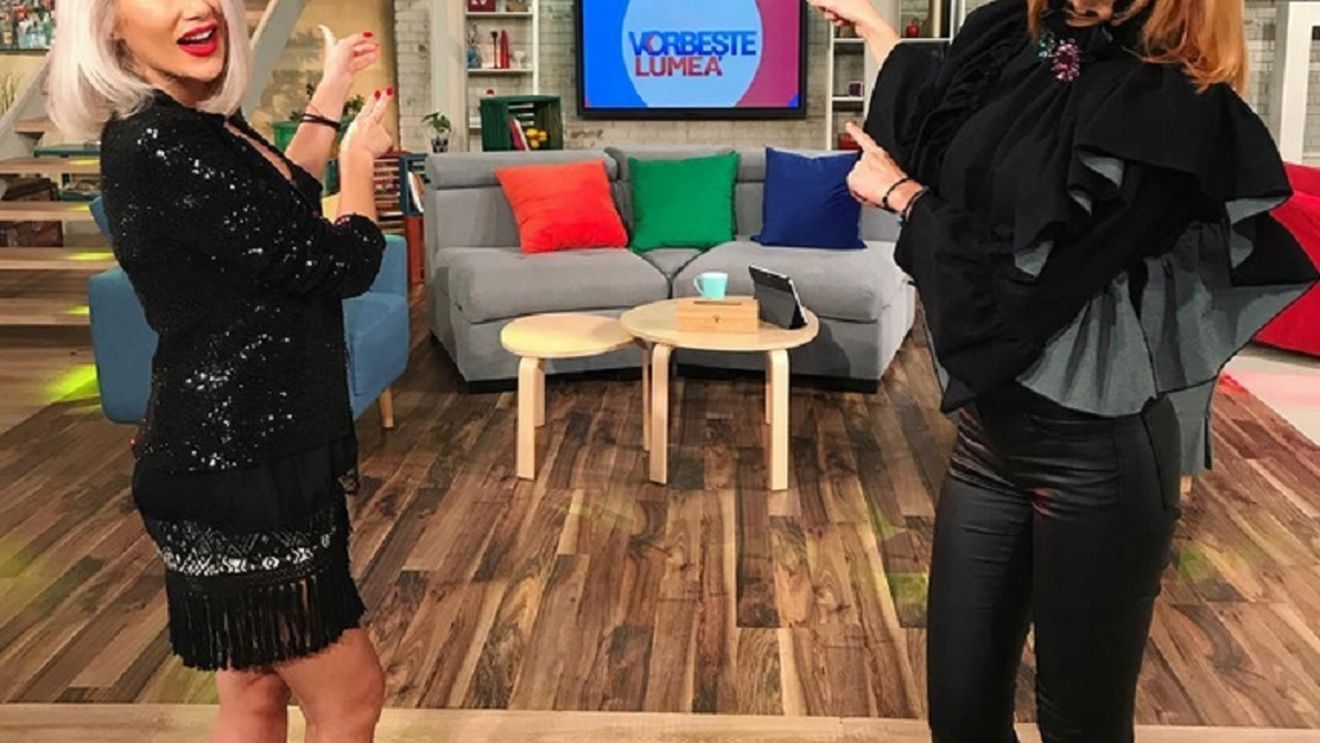 Denisa de la "Bambi", privelişte de milioane! A renunţat la sutien şi a arătat tot ce are mai frumos prin bluza prea subţire