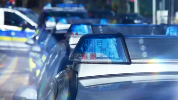 Crimă în Vaslui: Și-a ucis sora pe care o chinuia de mult timp, apoi a sunat disperată la 112 ca să ascundă fapta