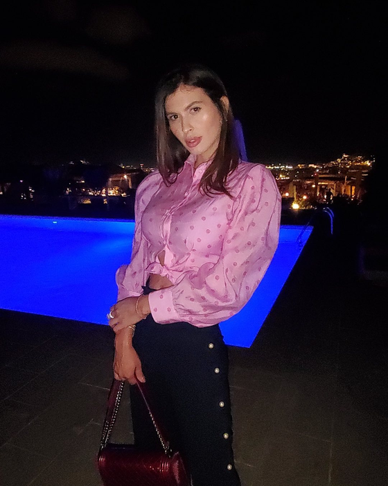 Mădălina Pamfile, ţinută sub papuc? Cine este iubitul milionar al brunetei: „Nu mișcă în fața lui!”