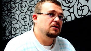 Tataee de la B.U.G. Mafia iese in strada pentru ca se simte vinovat. “Ni s-au oferit bani”